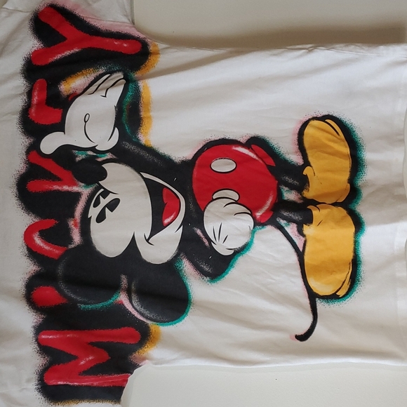 Pull & Bear x Disney Collab Mickey Mouse graffiti tshirt - Picture 2 of 8